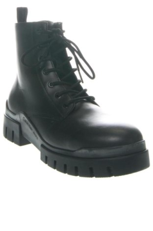 Încălțăminte bărbătească Calvin Klein Jeans, Mărime 42, Culoare Negru, Preț 1.054,99 Lei