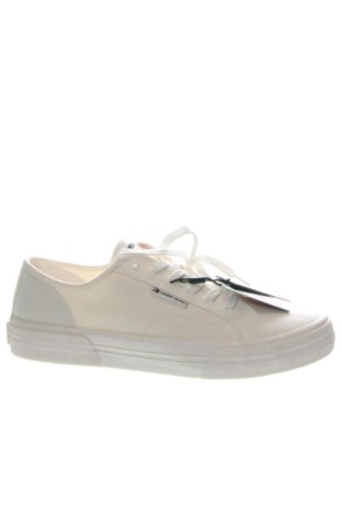Férfi cipők
 Tommy Jeans, Méret 44, Szín Ekrü
, Ár 10 579 Ft, #135821845