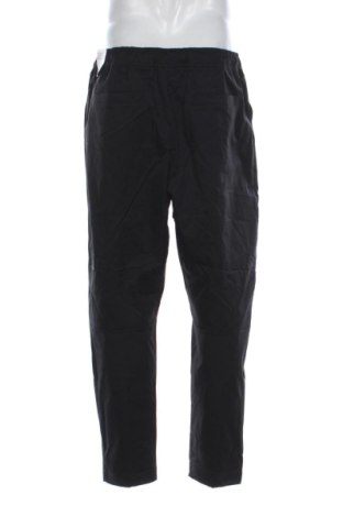 Męskie spodnie Nike, Rozmiar XL, Kolor Czarny, Cena 334,99 zł