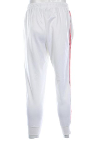 Pantaloni trening de bărbați Nike, Mărime M, Culoare Alb, Preț 269,78 Lei