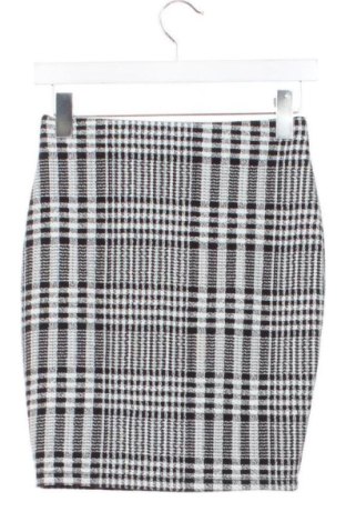 Пола Amisu, Размер XS, Цвят Многоцветен, Цена 9,78 €