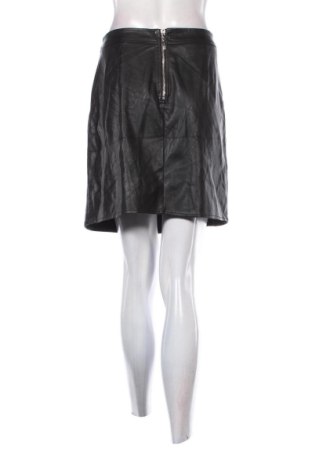 Spódnica Amisu, Rozmiar M, Kolor Czarny, Cena 53,58 zł