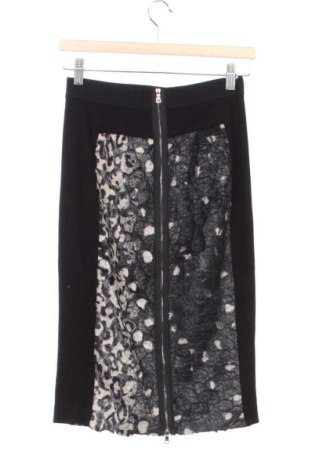 Пола BCBG Max Azria, Размер XXS, Цвят Многоцветен, Цена 45,54 €