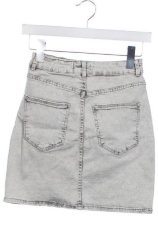Sukně Bershka, Velikost XXS, Barva Šedá, Cena  420,00 Kč
