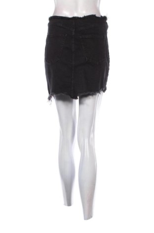 Rock Bershka, Größe S, Farbe Schwarz, Preis 15,00 €