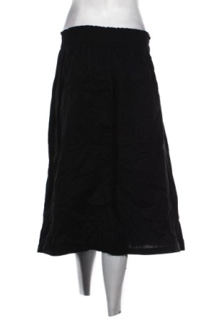 Пола Piazza Italia, Размер S, Цвят Черен, Цена 7,66 €