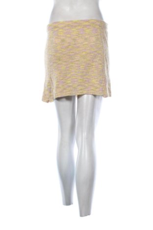 Пола Pull&Bear, Размер M, Цвят Многоцветен, Цена 4,09 €