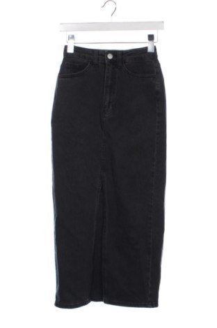 Пола Pull&Bear, Размер XS, Цвят Черен, Цена 7,66 €