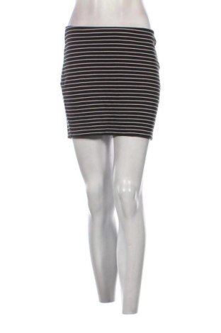 Пола Unbranded, Размер L, Цвят Многоцветен, Цена 7,15 €