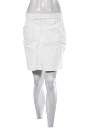 Пола Unbranded, Размер M, Цвят Бял, Цена 9,70 €