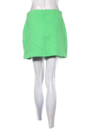 Пола Zara, Размер M, Цвят Зелен, Цена 24,00 €