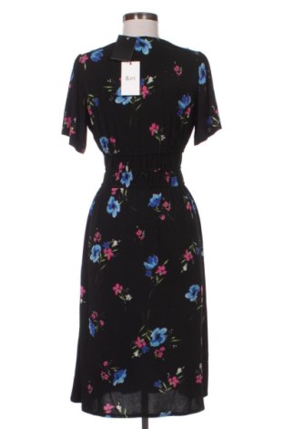 Šaty  & ET, Velikost S, Barva Vícebarevné, Cena  1 649,00 Kč