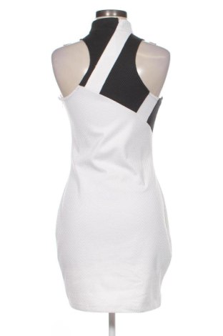 Šaty  Adidas Originals, Veľkosť M, Farba Biela, Cena  42,00 €