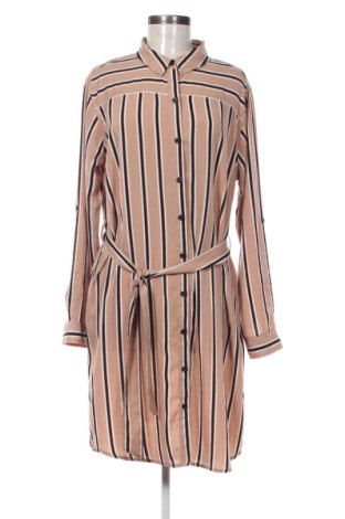 Kleid Amisu, Größe M, Farbe Mehrfarbig, Preis 25,00 €