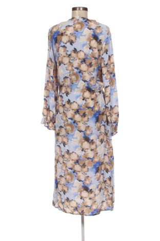 Kleid Another Woman, Größe M, Farbe Mehrfarbig, Preis 21,99 €