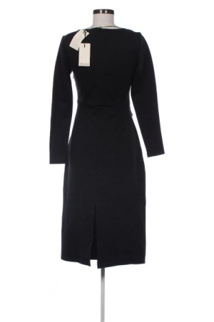 Рокля Aware by Vero Moda, Размер M, Цвят Черен, Цена 56,24 €