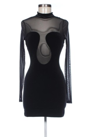 Рокля Bershka, Размер S, Цвят Черен, Цена 16,20 €