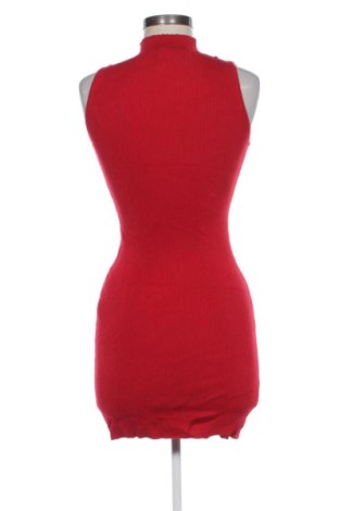 Šaty  Bershka, Veľkosť M, Farba Červená, Cena  11,95 €