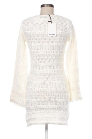 Рокля Bershka, Размер L, Цвят Бял, Цена 32,00 €
