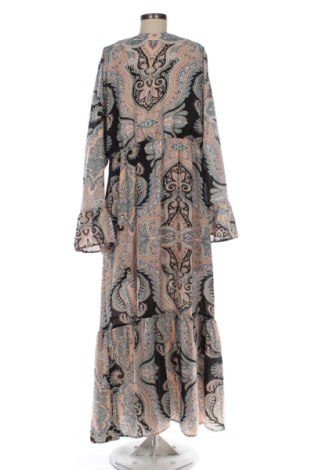 Рокля Boohoo, Размер XXL, Цвят Многоцветен, Цена 19,95 €