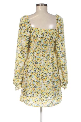 Φόρεμα Boohoo, Μέγεθος M, Χρώμα Πολύχρωμο, Τιμή 32,00 €