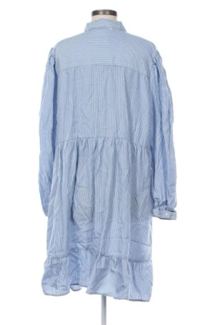 Šaty  C&A, Veľkosť XXL, Farba Viacfarebná, Cena  15,95 €