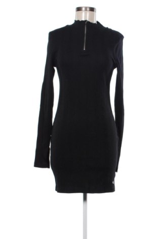 Rochie Calvin Klein Jeans, Mărime L, Culoare Negru, Preț 446,99 Lei