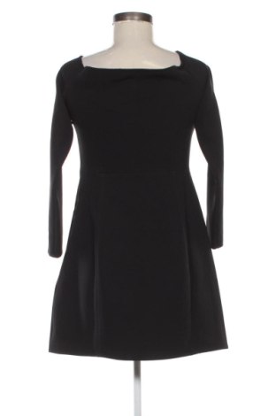 Рокля Calvin Klein Jeans, Размер M, Цвят Черен, Цена 94,58 €