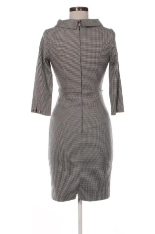 Рокля Carla, Размер S, Цвят Многоцветен, Цена 25,00 €