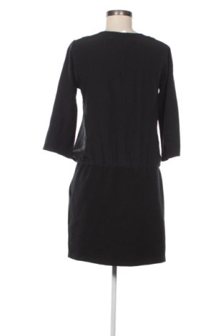 Рокля Comptoir Des Cotonniers, Размер M, Цвят Черен, Цена 41,92 €