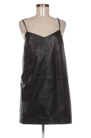 Рокля Edited, Размер M, Цвят Черен, Цена 56,24 €