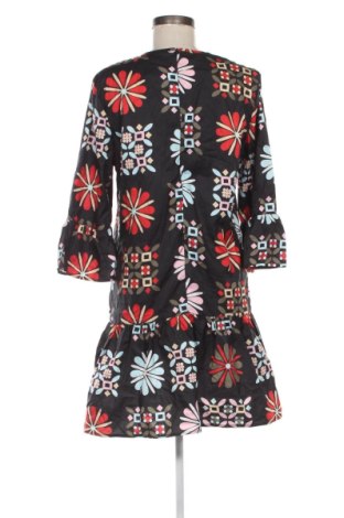 Рокля Emery rose, Размер L, Цвят Многоцветен, Цена 20,45 €