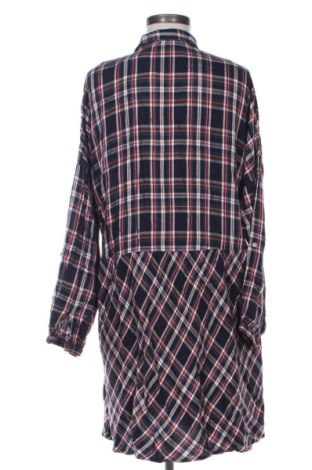 Рокля Esprit, Размер M, Цвят Многоцветен, Цена 24,55 €