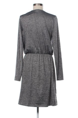 Ruha Gina Tricot, Méret M, Szín Szürke, Ár 4 479 Ft