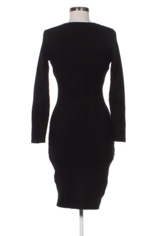 Ruha Guess, Méret M, Szín Fekete, Ár 20 248 Ft