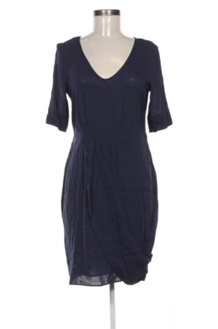 Рокля Guess, Размер XL, Цвят Син, Цена 49,00 €