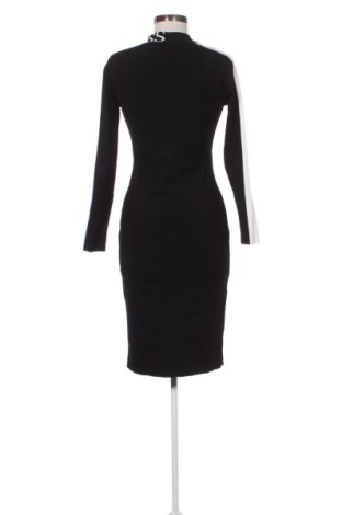Šaty  Guess, Veľkosť M, Farba Čierna, Cena  55,74 €