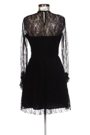 Rochie H&M, Mărime M, Culoare Negru, Preț 123,99 Lei