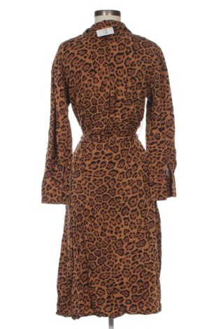 Рокля H&M, Размер M, Цвят Многоцветен, Цена 24,44 €