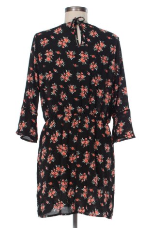 Рокля H&M, Размер L, Цвят Многоцветен, Цена 20,45 €