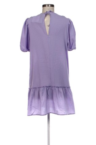 Рокля H&M Divided, Размер M, Цвят Лилав, Цена 32,00 €