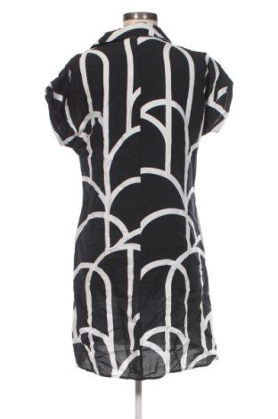 Рокля Happines, Размер M, Цвят Многоцветен, Цена 56,24 €