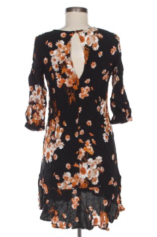 Šaty  Ichi, Velikost XS, Barva Vícebarevné, Cena  659,00 Kč