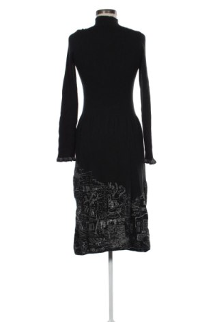 Рокля Ivko, Размер S, Цвят Многоцветен, Цена 42,00 €