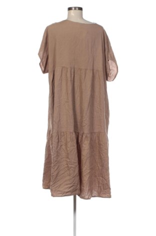 Šaty  Kiabi, Velikost XXL, Barva Hnědá, Cena  599,00 Kč