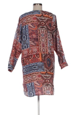 Рокля LC Waikiki, Размер XL, Цвят Многоцветен, Цена 14,77 €