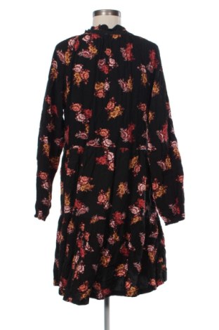 Ruha Lager 157, Méret L, Szín Sokszínű, Ár 10 049 Ft