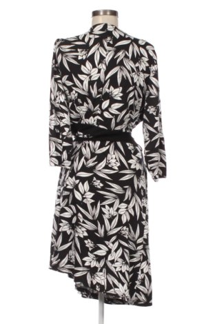 Šaty  Miss E, Velikost M, Barva Vícebarevné, Cena  369,00 Kč