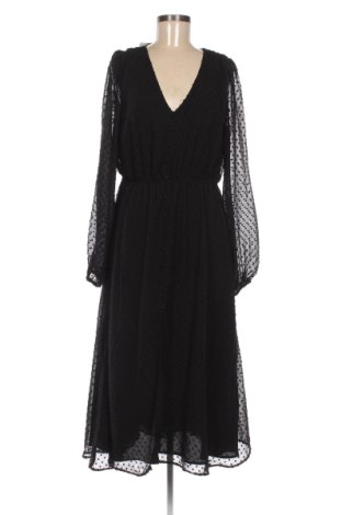 Рокля Mohito, Размер M, Цвят Черен, Цена 22,49 €