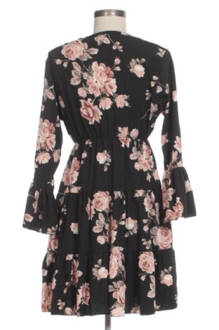 Kleid NEW COLLECTION, Größe S, Farbe Mehrfarbig, Preis 31,99 €